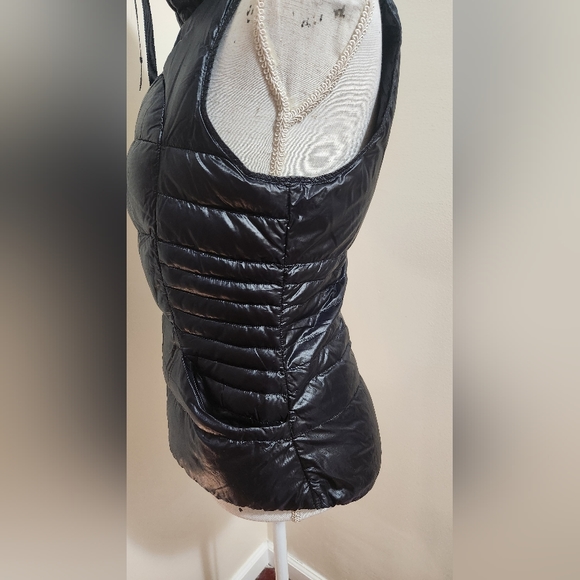 Lululemon Fluffin Awesome Vest - Picture 6 of 9